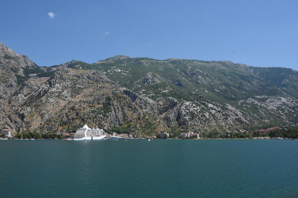 Ribica Apartments Kotor Kültér fotó